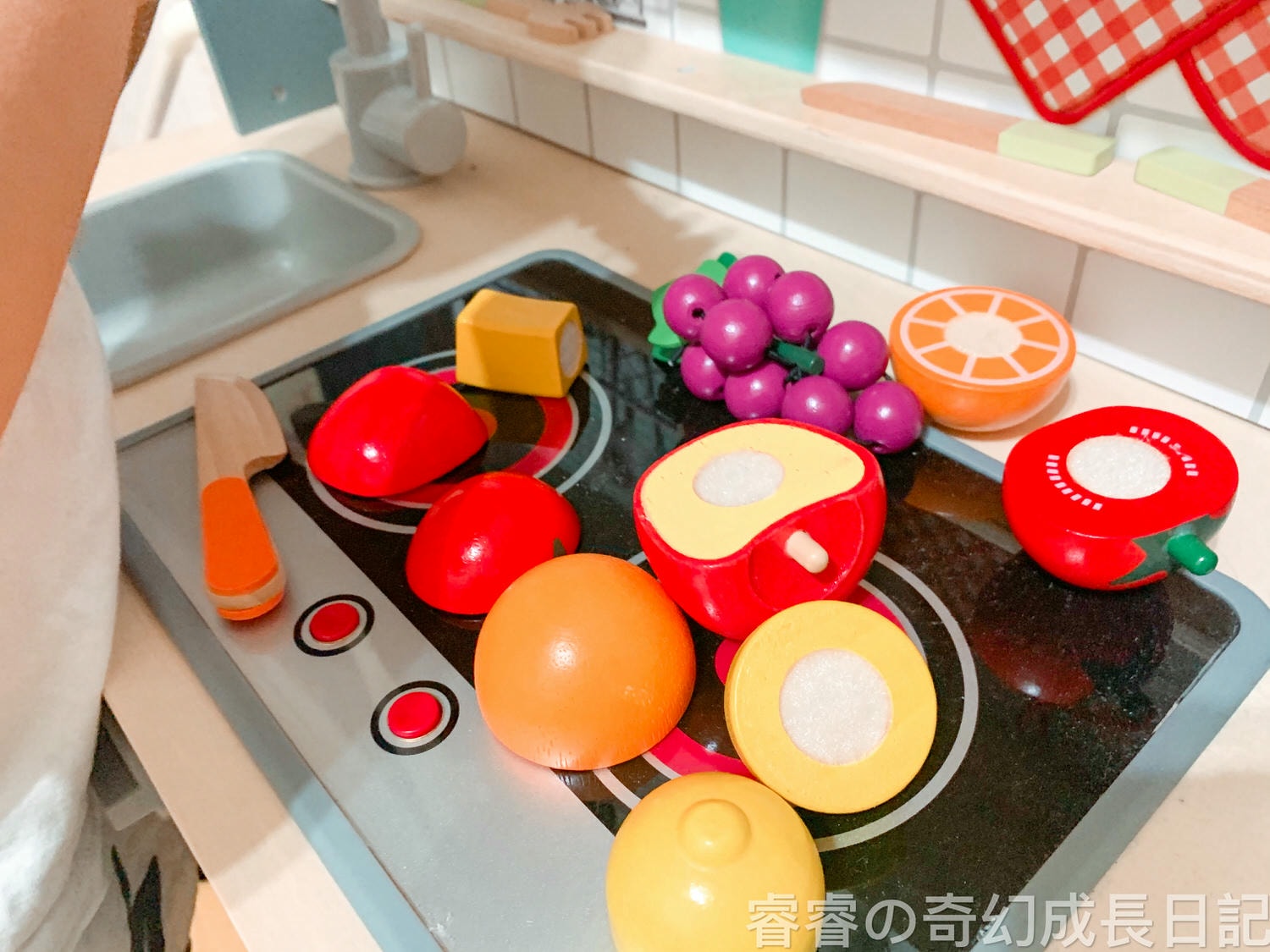 【育兒好物】Teamson木製玩具系列 木製小火車軌道遊戲桌組/玩具廚房餐具組/木製水果切切樂/木製玩具/早教商品/早教玩具