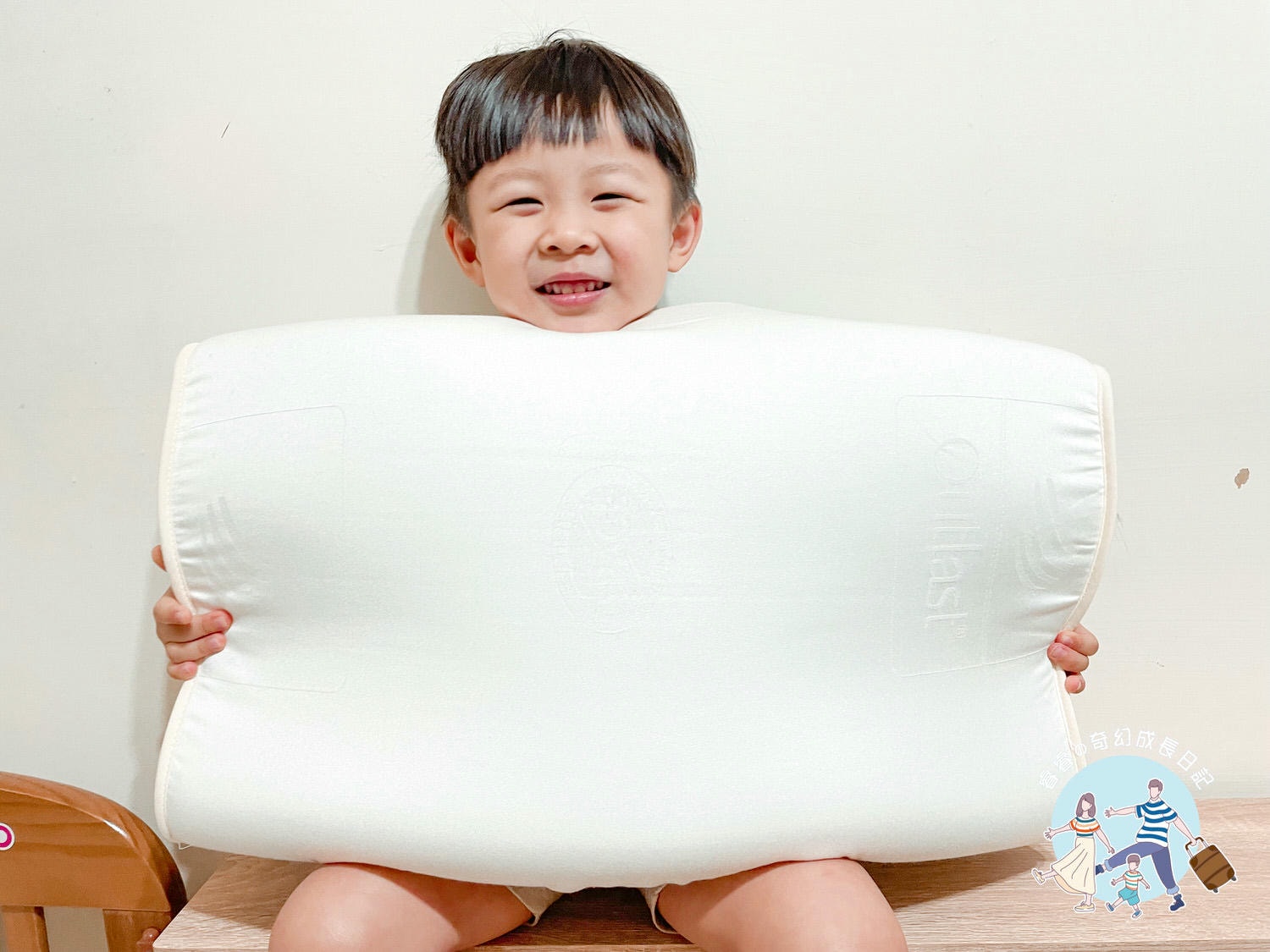 【生活好物】德瑞克名床 枕頭挑選推薦，德瑞克親水涼感記憶枕、3D透氣獨立筒枕，輕鬆擁有一夜好眠，親子生活FUN心睡！！